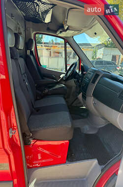 Грузовой фургон Volkswagen Crafter 2015 в 