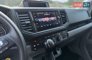 Грузовой фургон Volkswagen Crafter 2020 в 