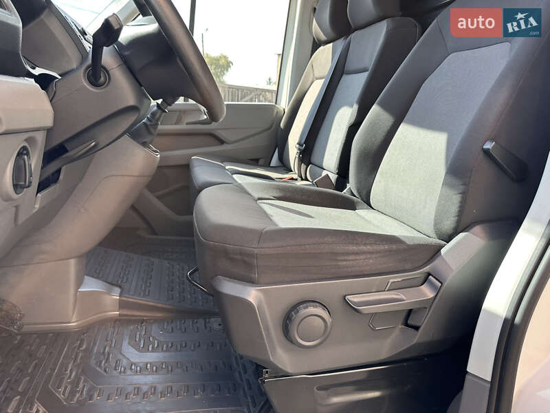 Вантажний фургон Volkswagen Crafter 2018 в Миколаєві