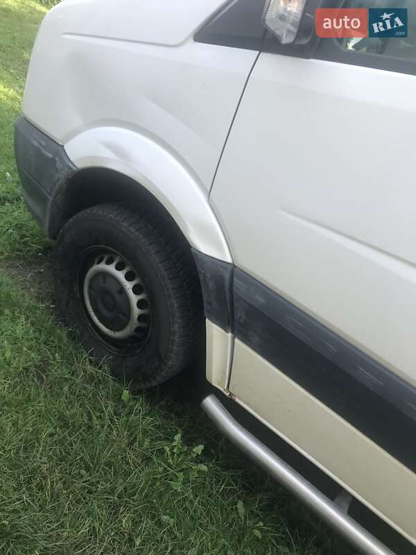 Volkswagen Crafter 2013