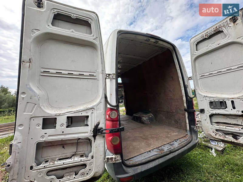 Грузовой фургон Volkswagen Crafter 2008 в Костополе