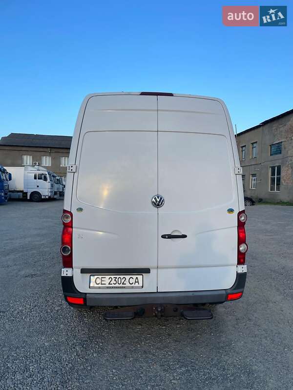 Вантажопасажирський фургон Volkswagen Crafter 2015 в Чернівцях