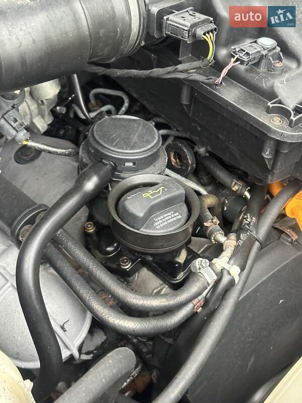 Вантажний фургон Volkswagen Crafter 2009 в Вінниці