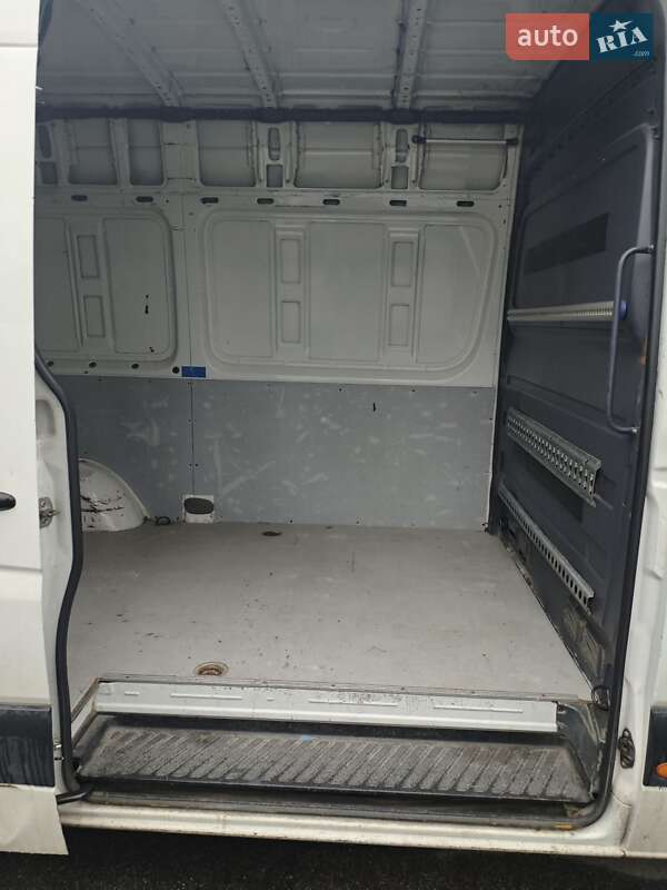 Микроавтобус Volkswagen Crafter 2014 в Киеве