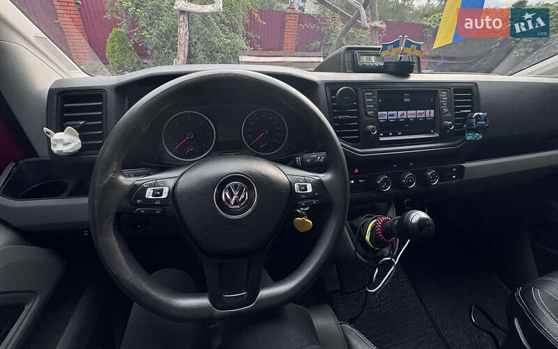 Грузовой фургон Volkswagen Crafter 2018 в Вараше
