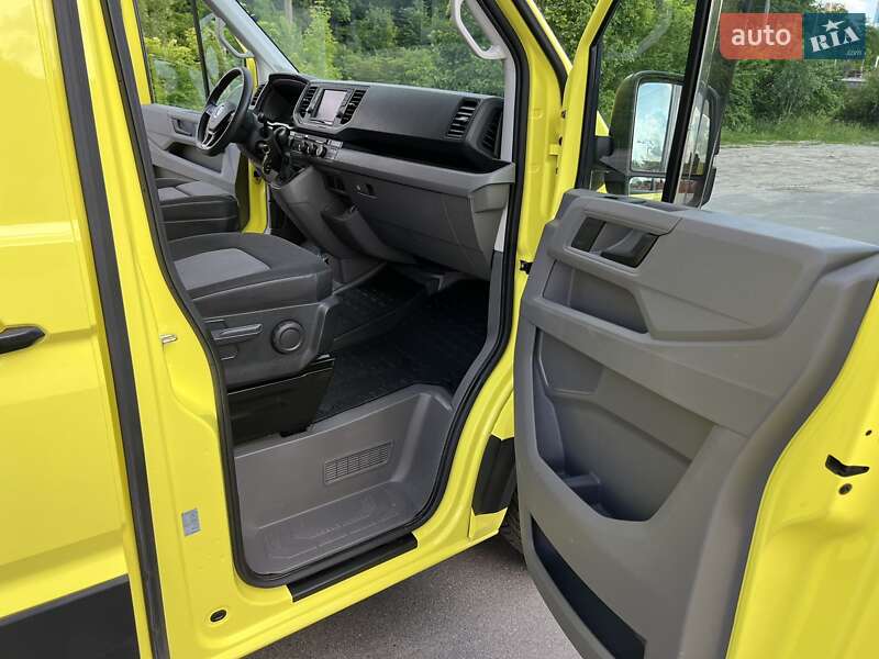 Грузовой фургон Volkswagen Crafter 2019 в Киеве