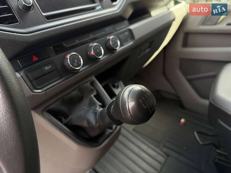 Вантажний фургон Volkswagen Crafter 2019 в Рівному фото 25 Вантажний фургон Volkswagen Crafter 2019 в Рівному