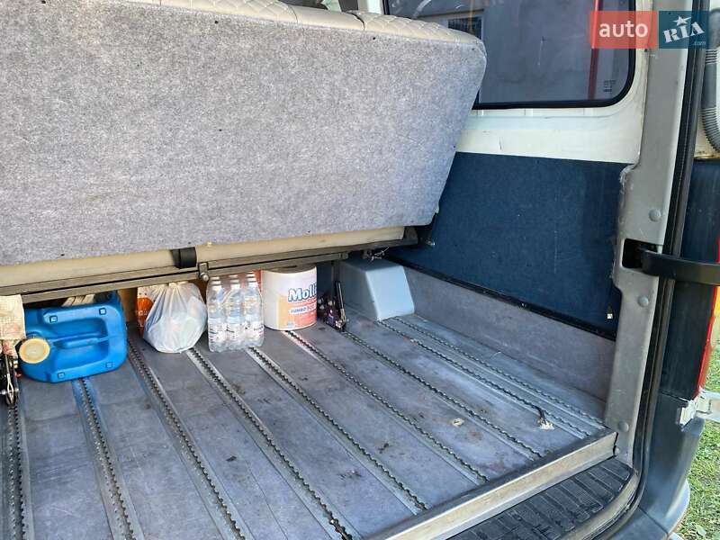 Микроавтобус Volkswagen Crafter 2010 в Дрогобыче