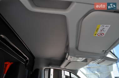 Грузовой фургон Volkswagen Crafter 2020 в 