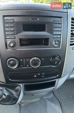 Грузовой фургон Volkswagen Crafter 2014 в 