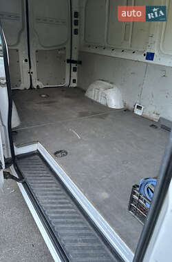 Грузовой фургон Volkswagen Crafter 2014 в 
