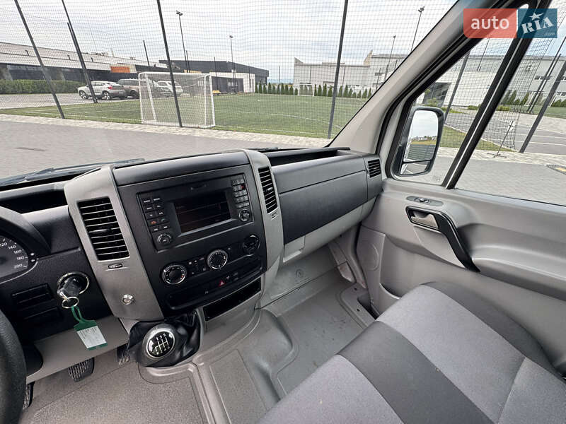 Грузовой фургон Volkswagen Crafter 2016 в Мукачево