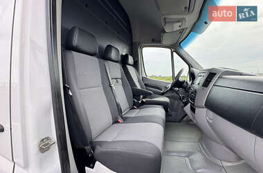Грузовой фургон Volkswagen Crafter 2016 в 