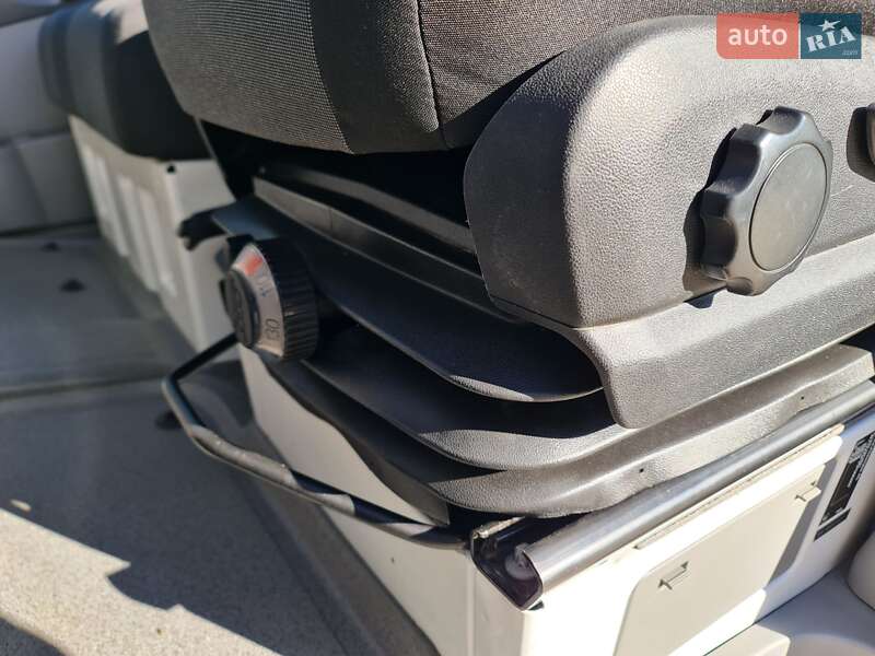 Грузовой фургон Volkswagen Crafter 2015 в Ровно