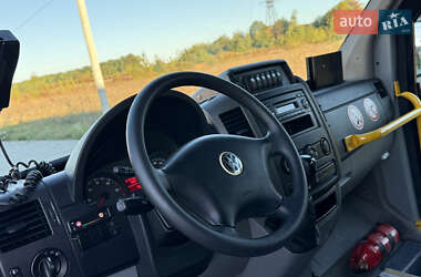 Туристический / Междугородний автобус Volkswagen Crafter 2009 в 