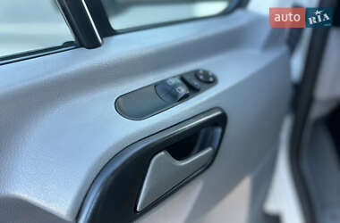 Тентованый Volkswagen Crafter 2010 в 