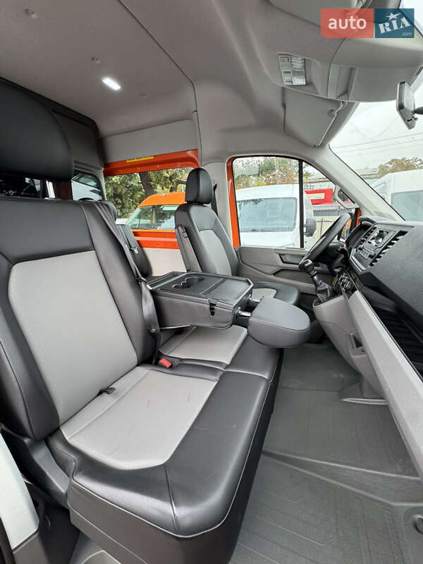 Грузопассажирский фургон Volkswagen Crafter 2018 в Киеве