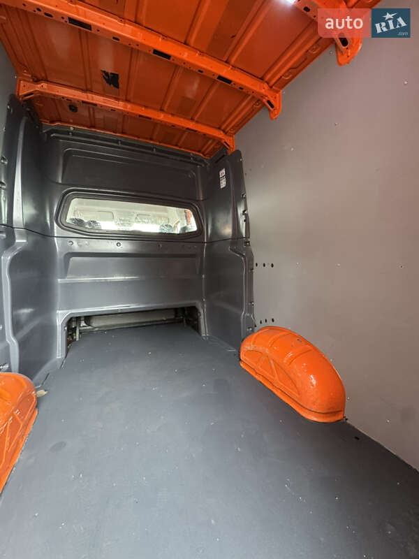 Грузопассажирский фургон Volkswagen Crafter 2018 в Киеве