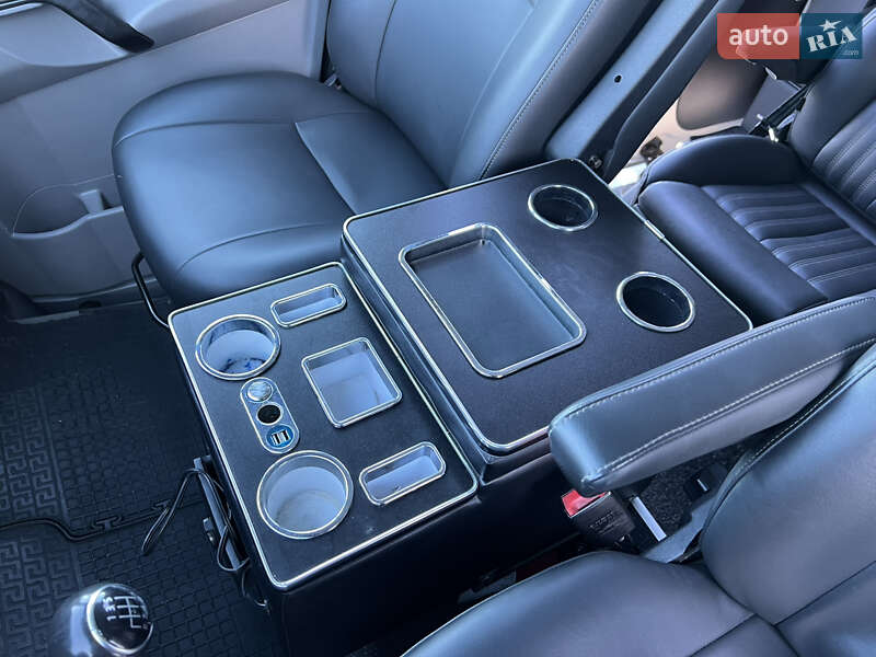 Микроавтобус Volkswagen Crafter 2013 в Киеве