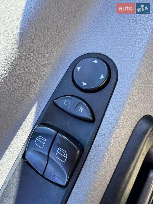Грузовой фургон Volkswagen Crafter 2015 в Киеве