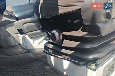 Микроавтобус Volkswagen Crafter 2015 в 