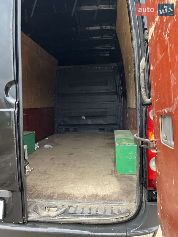 Грузовой фургон Volkswagen Crafter 2007 в Сарнах