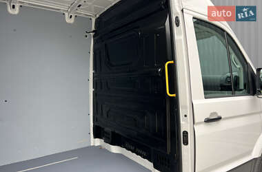 Грузовой фургон Volkswagen Crafter 2021 в 