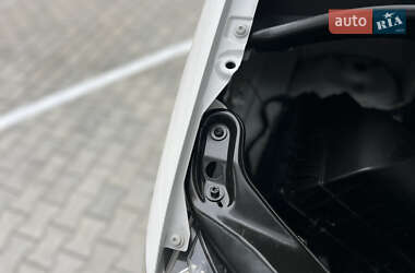 Грузовой фургон Volkswagen Crafter 2021 в 