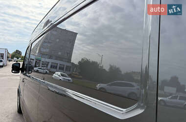 Грузовой фургон Volkswagen Crafter 2021 в 