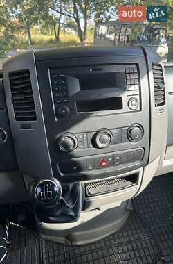 Грузовой фургон Volkswagen Crafter 2014 в 