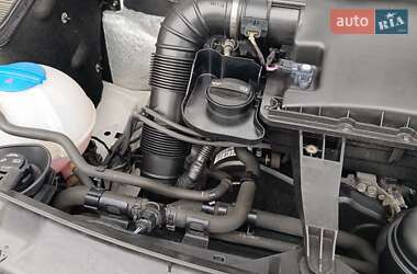 Грузовой фургон Volkswagen Crafter 2016 в 