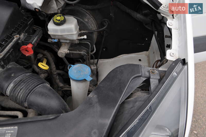 Грузовой фургон Volkswagen Crafter 2014 в Киеве