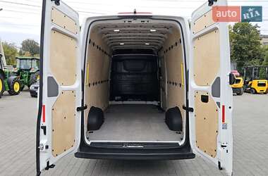 Грузовой фургон Volkswagen Crafter 2021 в 