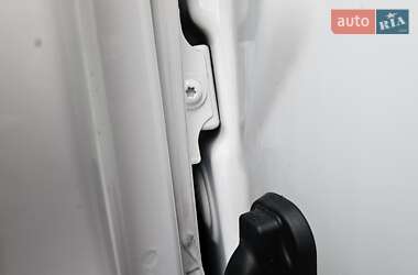 Грузовой фургон Volkswagen Crafter 2021 в 