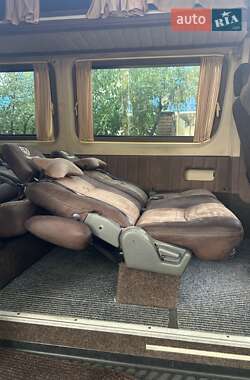 Туристический / Междугородний автобус Volkswagen Crafter 2016 в 