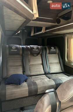 Туристический / Междугородний автобус Volkswagen Crafter 2016 в 
