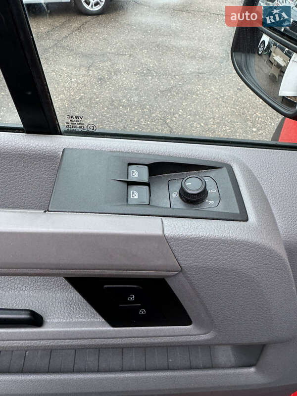 Грузовой фургон Volkswagen Crafter 2019 в Киеве