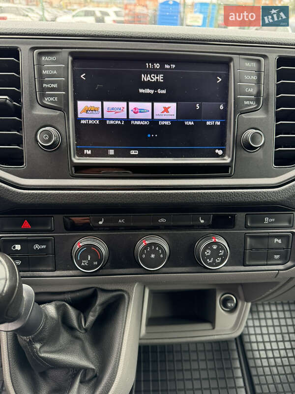 Грузовой фургон Volkswagen Crafter 2019 в Киеве