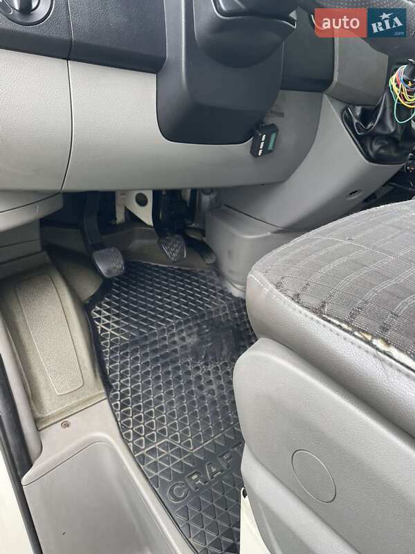 Микроавтобус Volkswagen Crafter 2006 в Львове