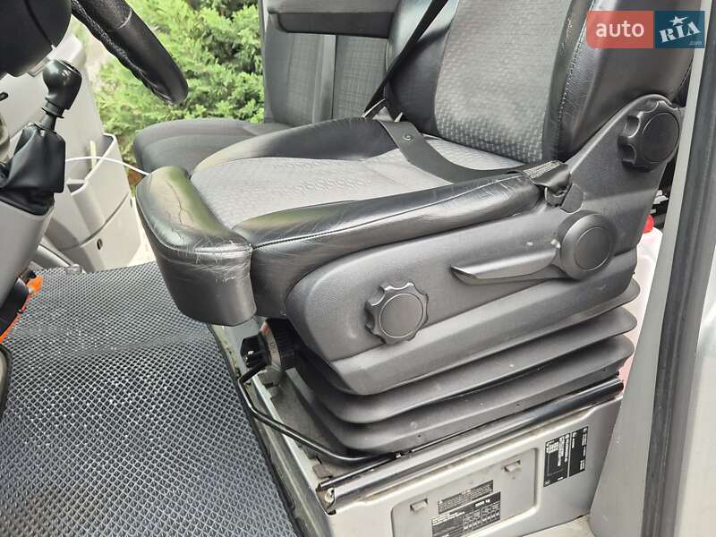 Микроавтобус Volkswagen Crafter 2011 в Могилев-Подольске фото 16 Микроавтобус Volkswagen Crafter 2011 в Могилев-Подольске