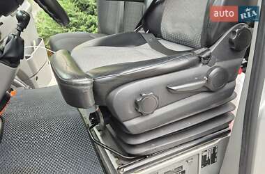 Грузопассажирский фургон Volkswagen Crafter 2011 в 