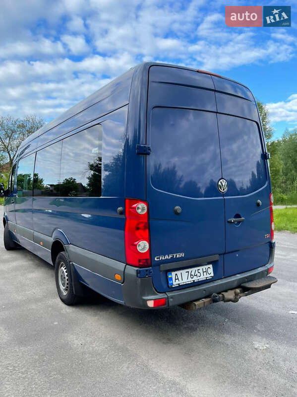 Пригородный автобус Volkswagen Crafter 2012 в Переяславе
