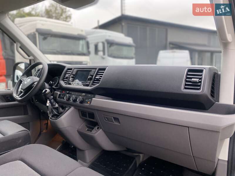 Грузовой фургон Volkswagen Crafter 2022 в Хусте