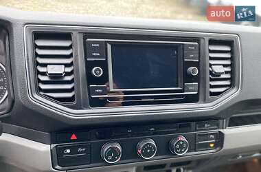 Грузовой фургон Volkswagen Crafter 2022 в 