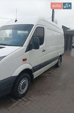 Грузовой фургон Volkswagen Crafter 2015 в 