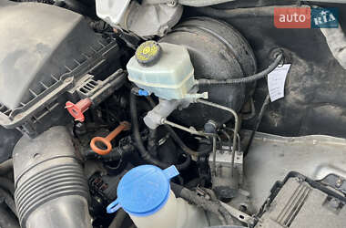 Грузовой фургон Volkswagen Crafter 2011 в 