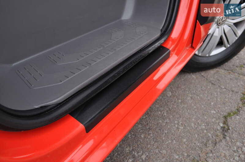 Грузовой фургон Volkswagen Crafter 2019 в Киеве