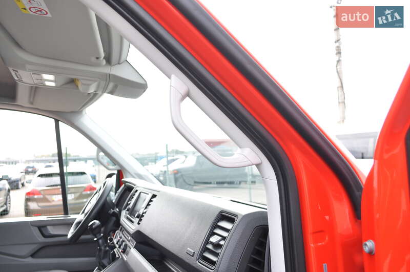 Грузовой фургон Volkswagen Crafter 2019 в Киеве