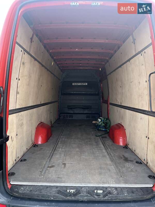 Грузовой фургон Volkswagen Crafter 2012 в Львове