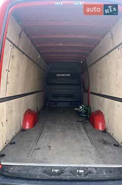 Грузовой фургон Volkswagen Crafter 2012 в 